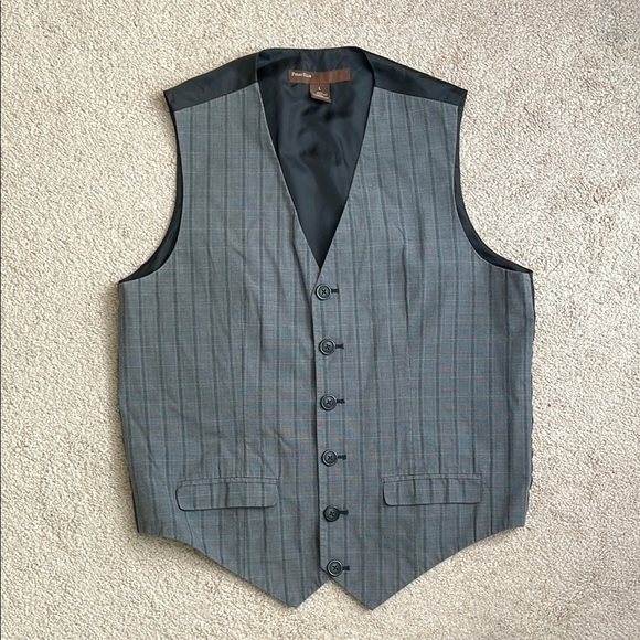 Perry Ellis Gray Vest with Pinstripes - Picture 1 of 6